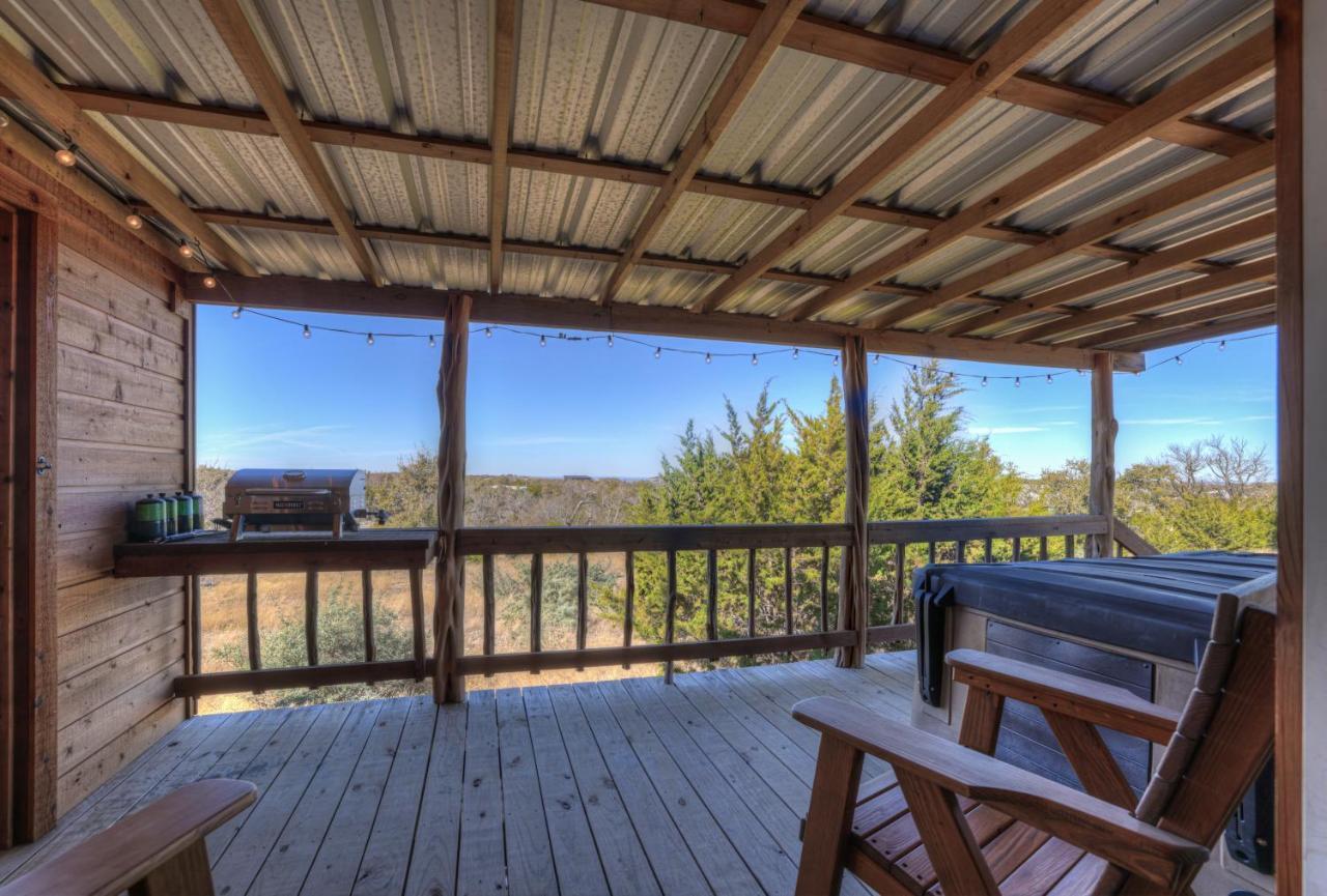 Rocky Ridge Cedar Cabin With Hot Tub & Amazing Views Crabapple Buitenkant foto