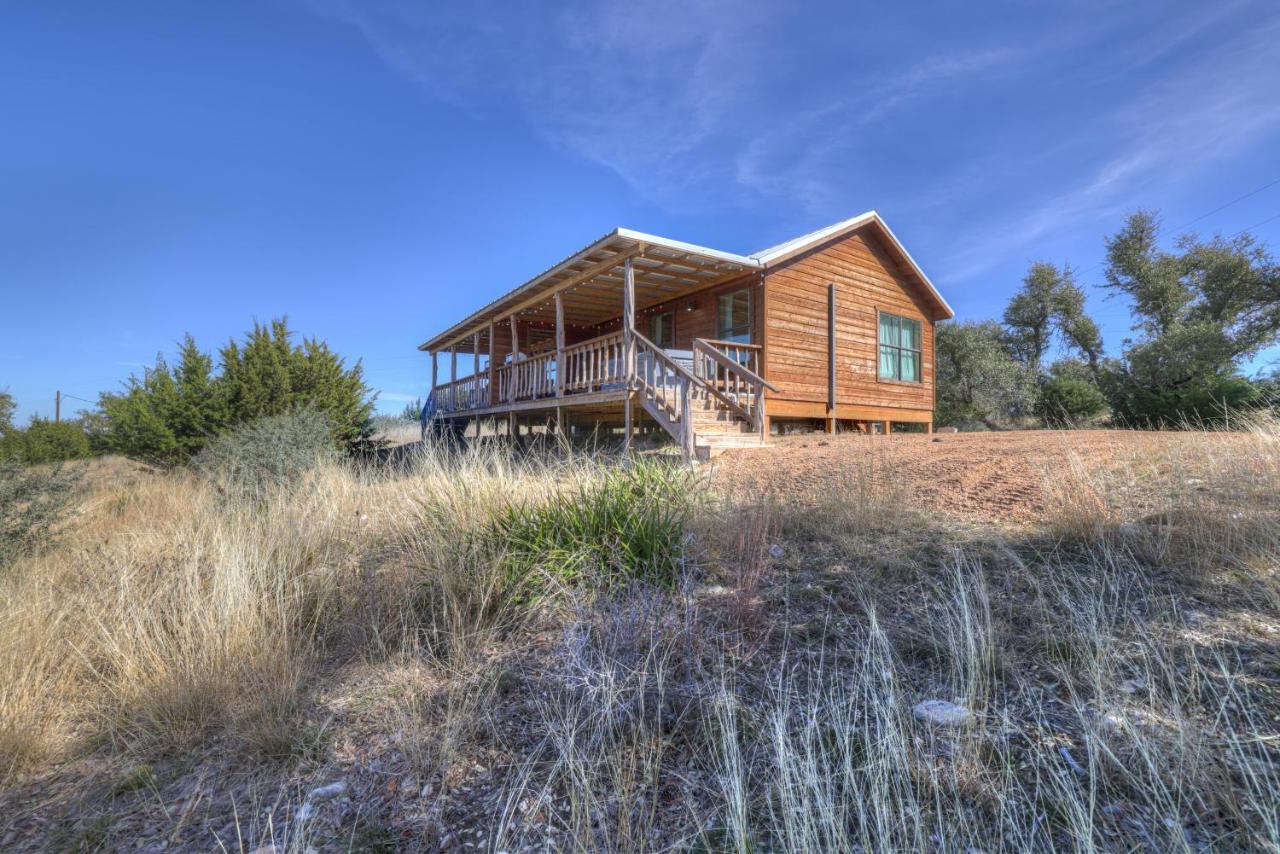 Rocky Ridge Cedar Cabin With Hot Tub & Amazing Views Crabapple Buitenkant foto