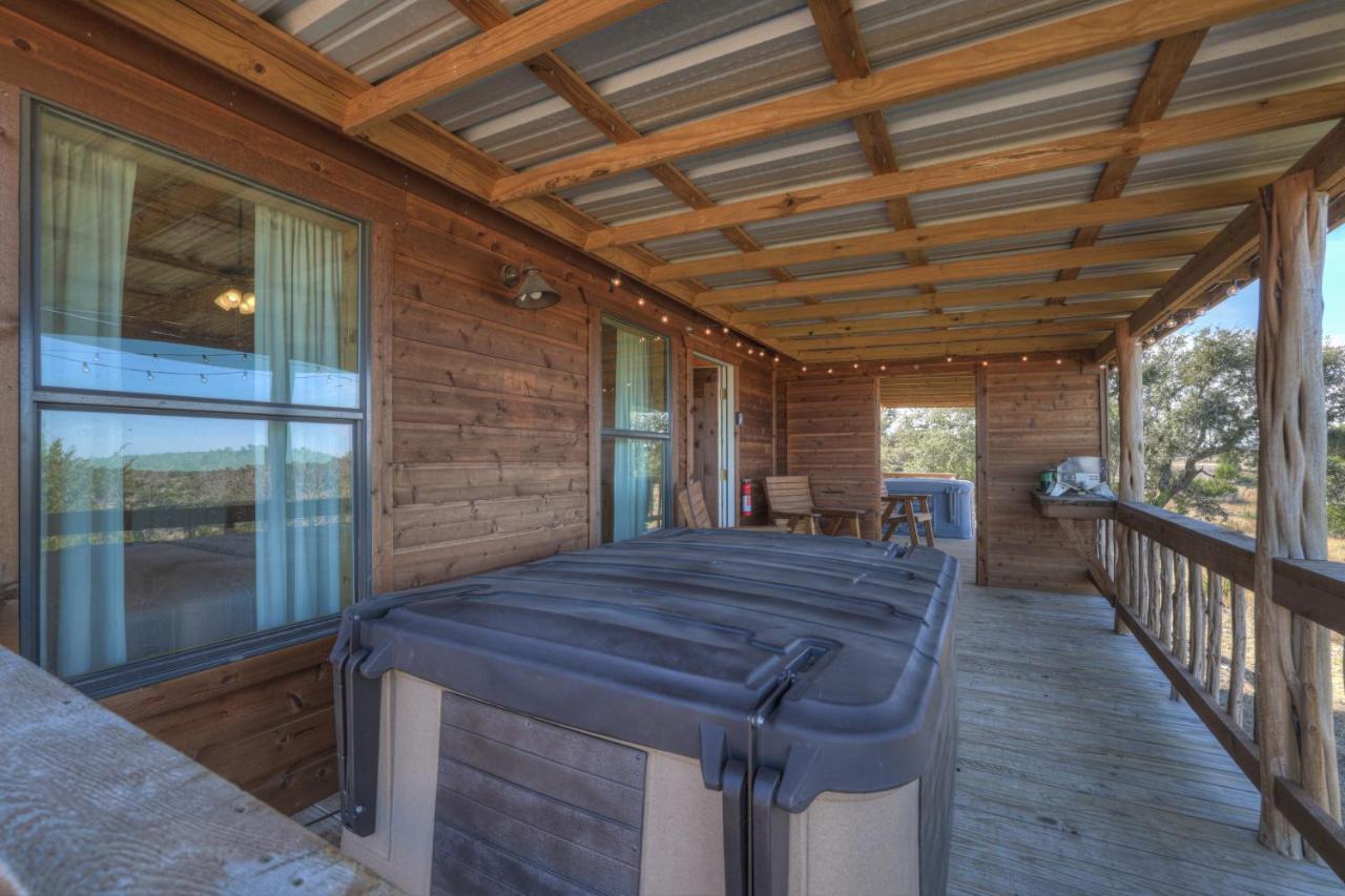 Rocky Ridge Cedar Cabin With Hot Tub & Amazing Views Crabapple Buitenkant foto